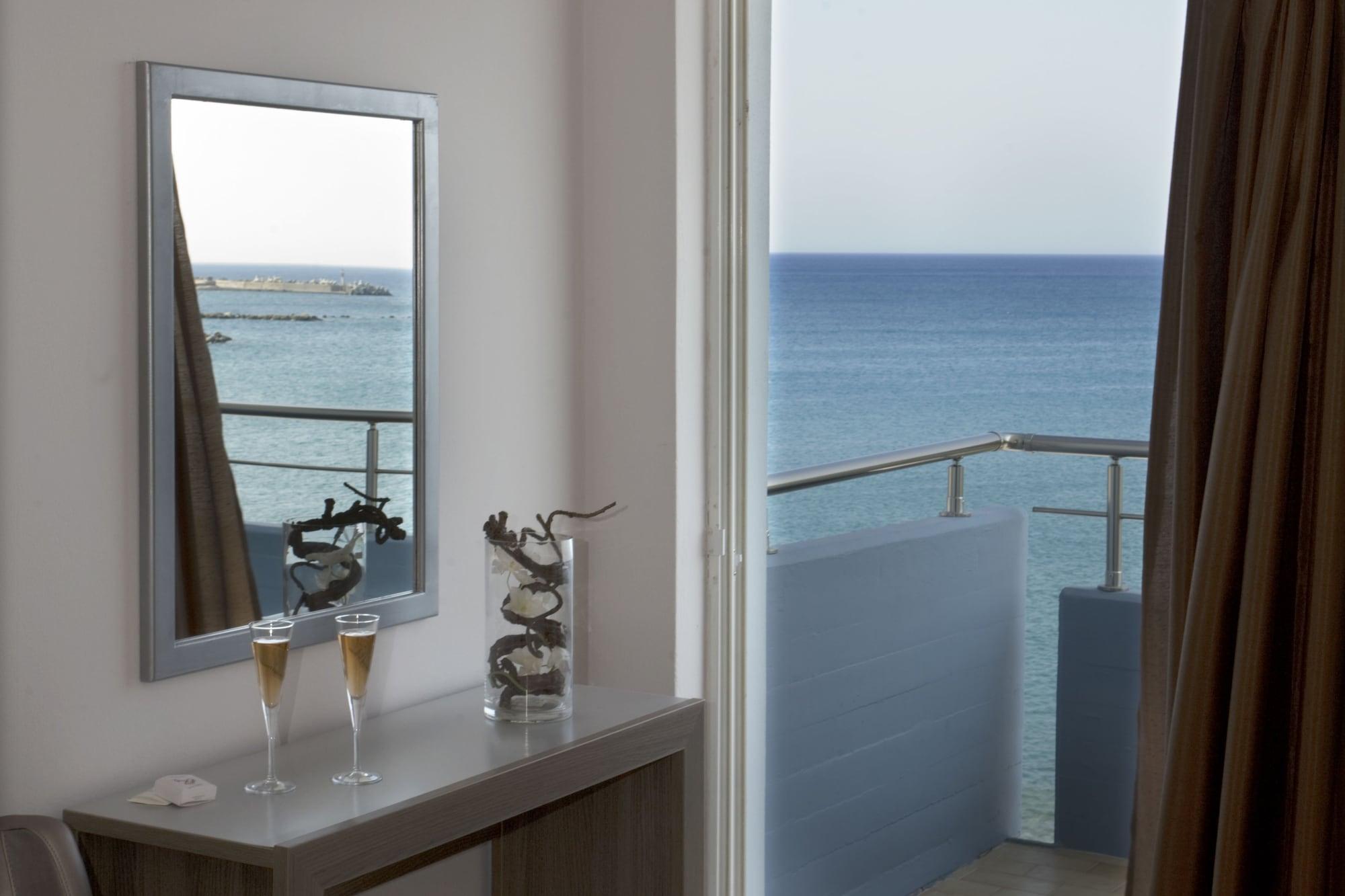 Astron Hotel Ierapetra  Ngoại thất bức ảnh