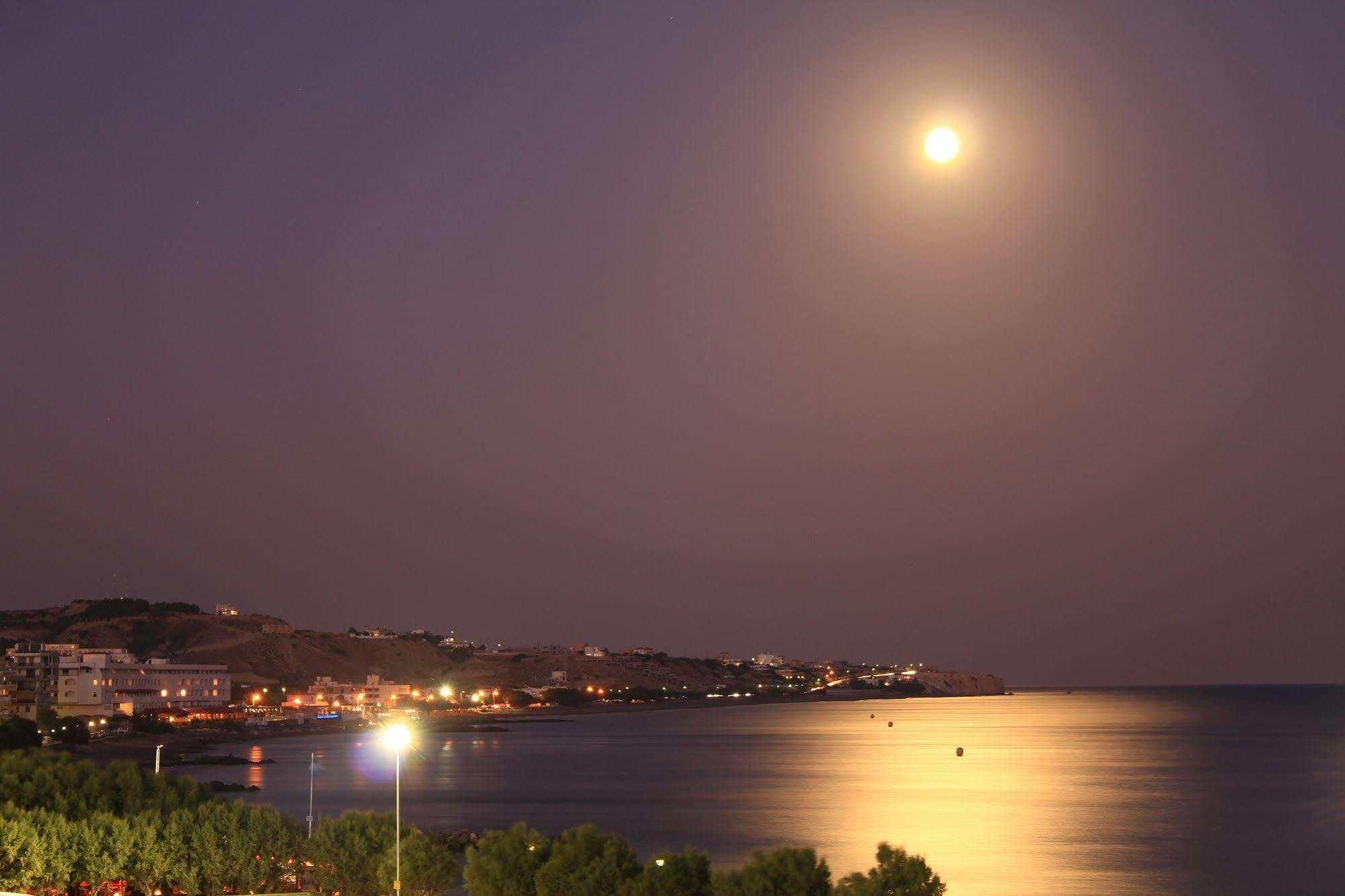 Astron Hotel Ierapetra  Ngoại thất bức ảnh