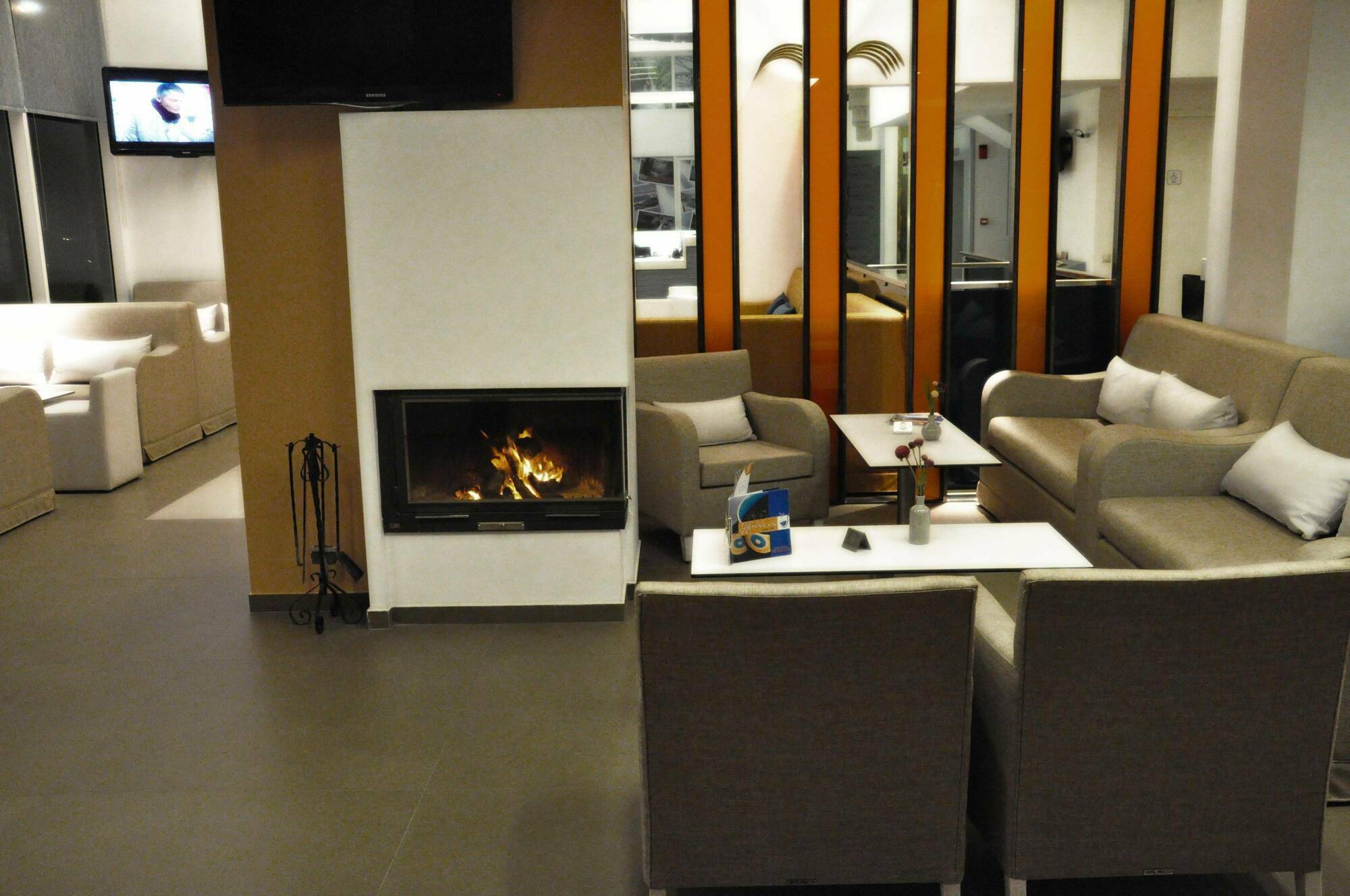 Astron Hotel Ierapetra  Ngoại thất bức ảnh
