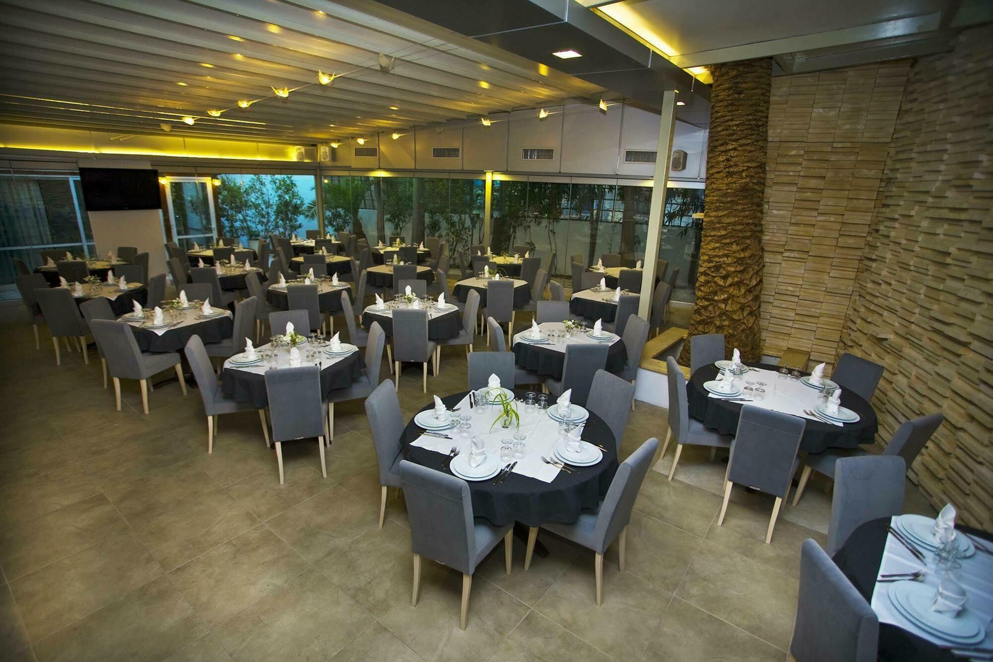 Astron Hotel Ierapetra  Ngoại thất bức ảnh